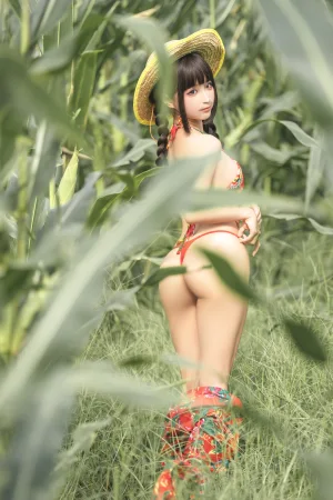 《苞米地的故事》｜蠢沫沫 · 50张写真