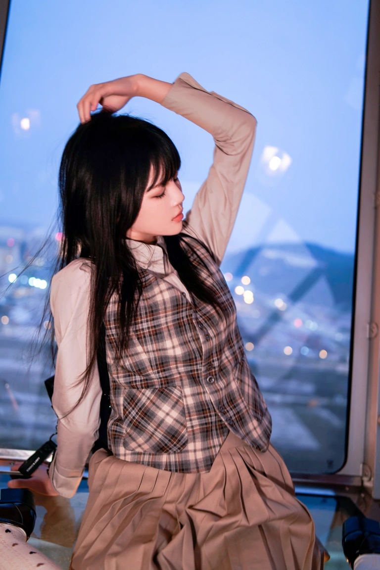 《制服摩天轮》｜桜桃喵 · 27张写真