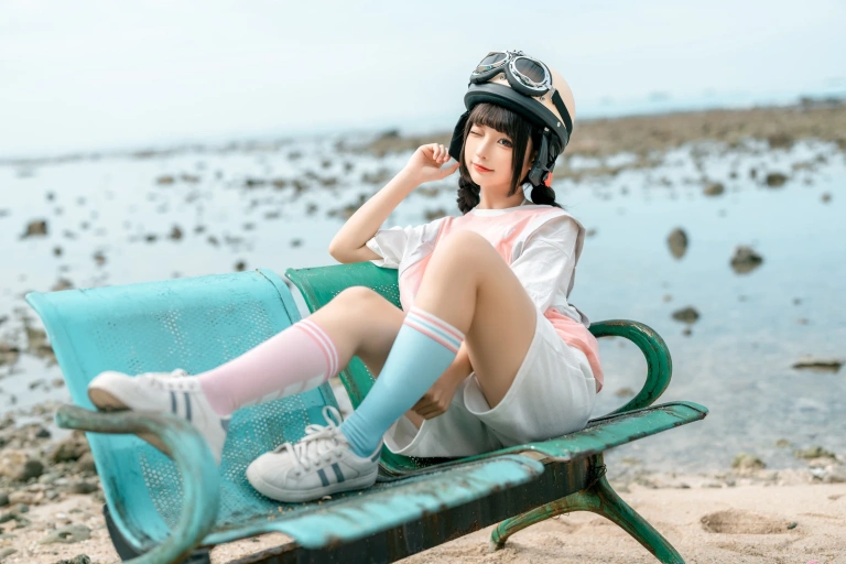 《小电车》｜蠢沫沫 · 120张写真