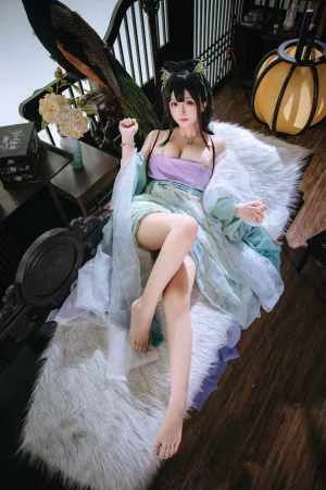 《师姐》｜日奈娇(椎名莜) · 187张写真、5 个视频