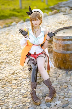 《2023年4月计划A 莱莎的炼金工坊2 莱莎》｜星之迟迟 · 38张写真