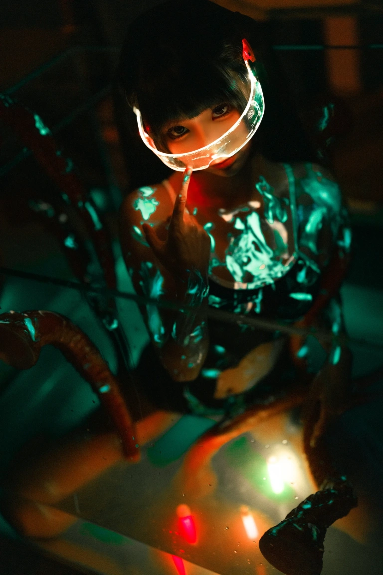 《深渊》｜蠢沫沫 · 17张写真