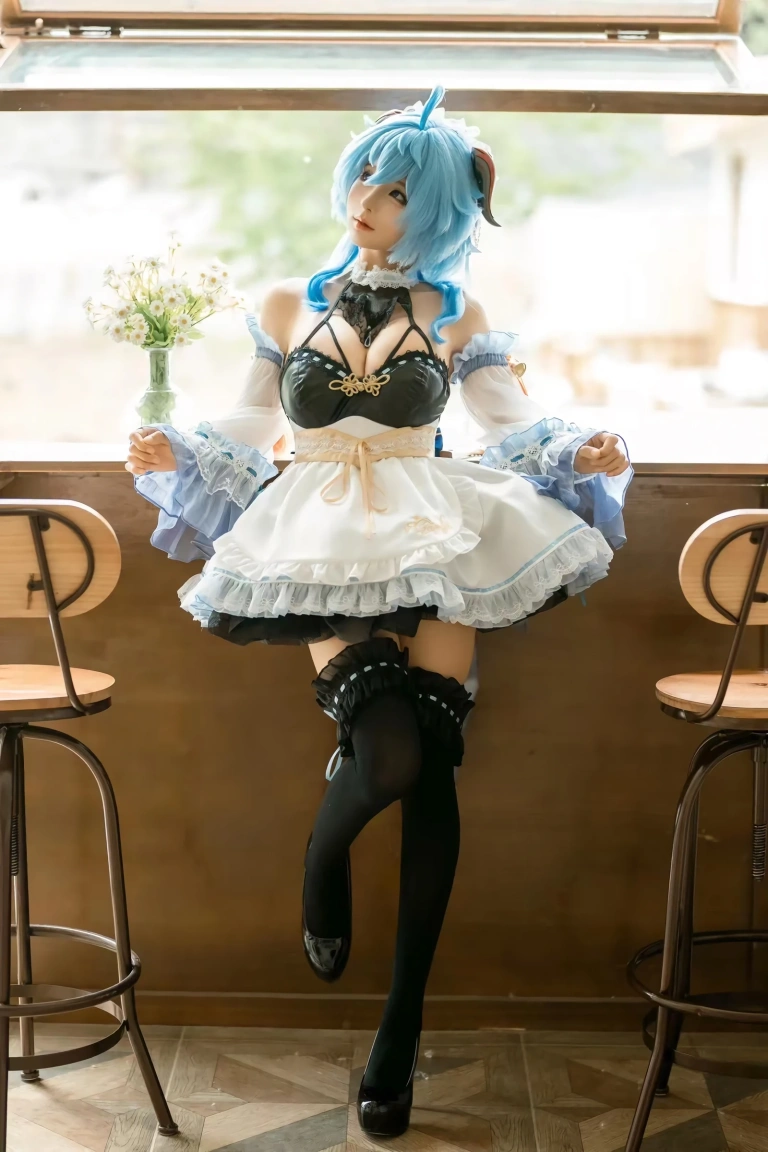 《甘雨女仆》｜蠢沫沫 · 14张写真