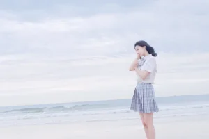 《海边jk》｜周叽是可爱兔兔 · 35张写真