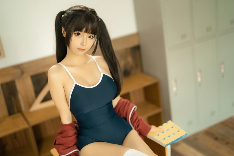 《课间》｜蠢沫沫 · 30张写真