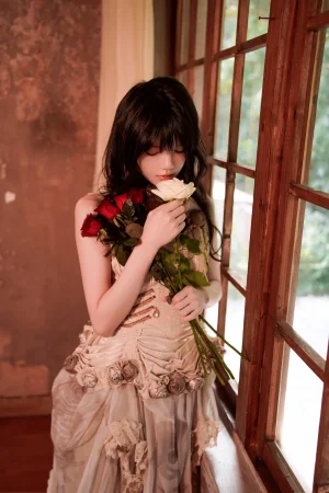 《玻璃玫瑰》｜桜桃喵 · 11张写真