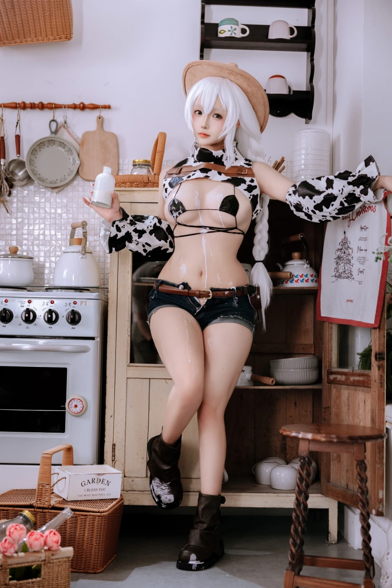《挤奶工》｜日奈娇(椎名莜) · 73张写真