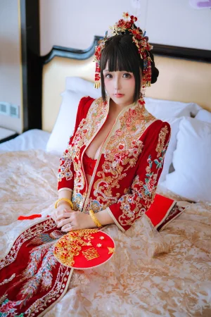 《洞房花烛》｜日奈娇(椎名莜) · 190张写真、5 个视频