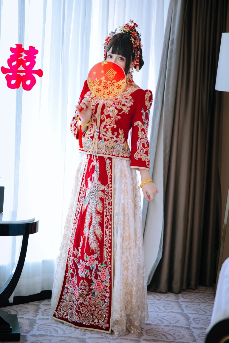 《洞房花烛》｜日奈娇(椎名莜) · 190张写真、5 个视频