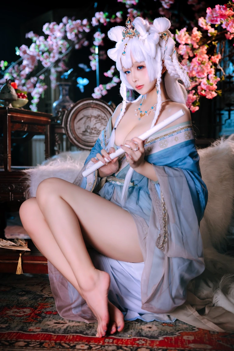 《合欢宗圣女》｜日奈娇(椎名莜) · 205张写真、5 个视频