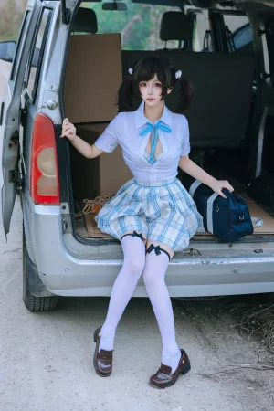 《女高》｜日奈娇(椎名莜) · 195张写真、5 个视频