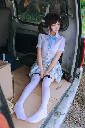 《女高》｜日奈娇(椎名莜) · 195张写真、5 个视频