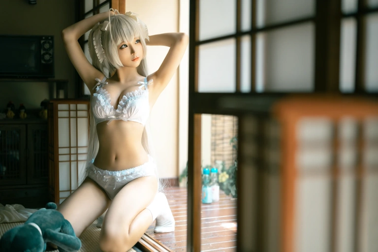 《穹妹》｜蠢沫沫 · 28张写真