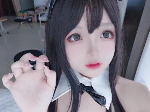 《透明兔女郎自拍》｜日奈娇(椎名莜) · 40张写真