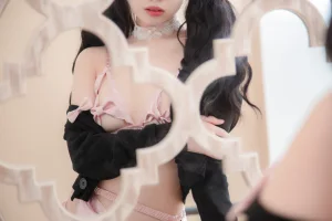 《520情人节特辑》｜雯仔不讲道理 · 31张写真