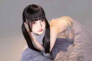 《第六季 序号01：《灰色轨迹》》｜神楽坂真冬 · 75张写真、2 个视频