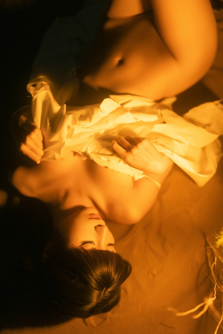 《海岸昏灯》｜蠢沫沫 · 22张写真