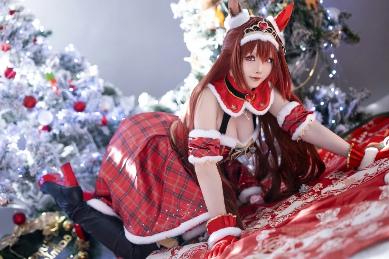 《2023年12月计划A 赛马娘 大和赤骥 圣诞衣装》｜星之迟迟 · 47张写真