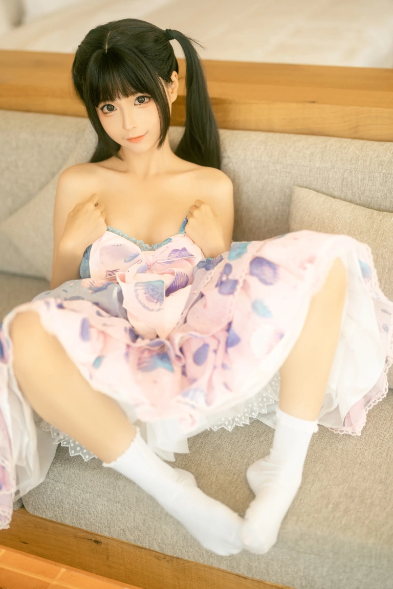 《可爱粉裙》｜蠢沫沫 · 13张写真
