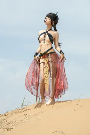 《沙漠魅魔》｜蠢沫沫 · 9张写真