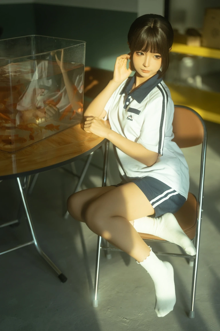 《学妹》｜蠢沫沫 · 13张写真