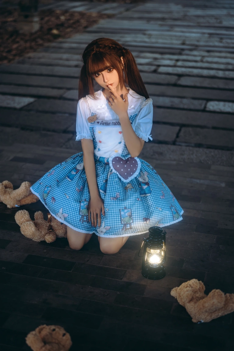 《人偶》｜蠢沫沫 · 16张写真