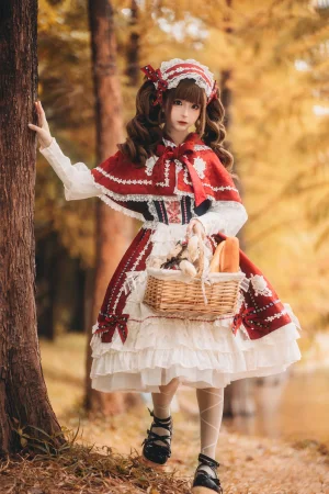 《小红帽》｜蠢沫沫 · 12张写真