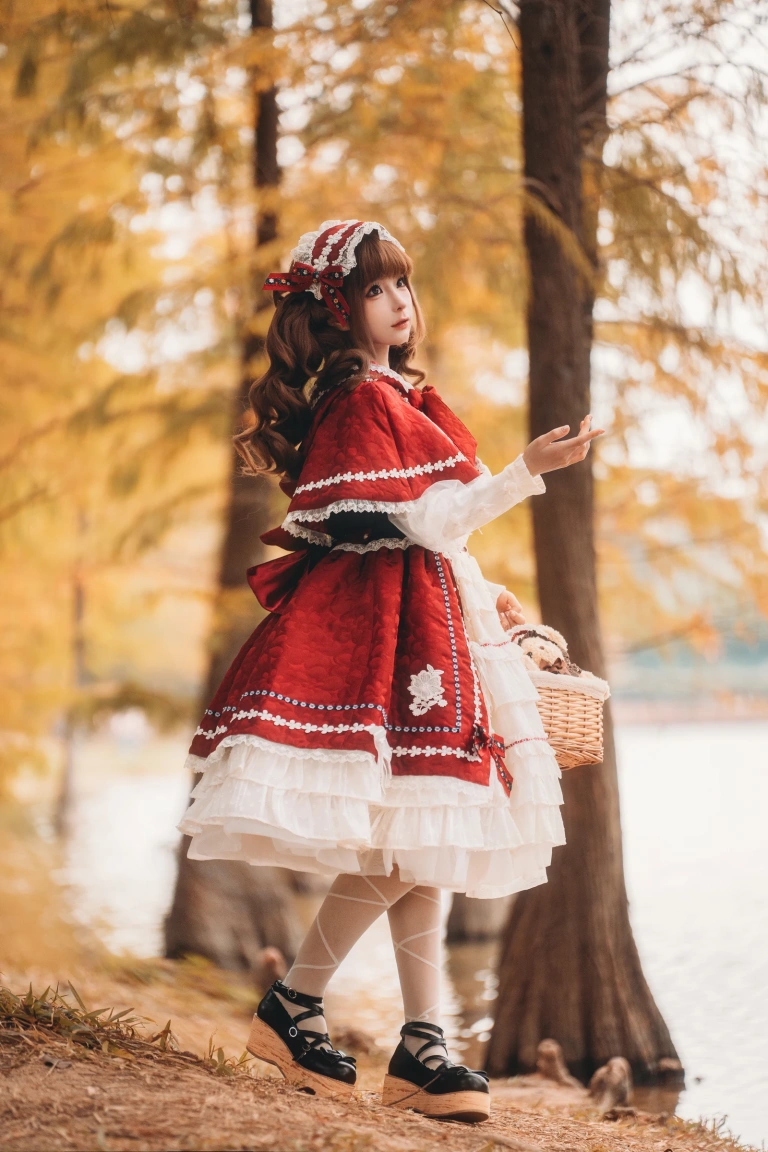 《小红帽》｜蠢沫沫 · 12张写真