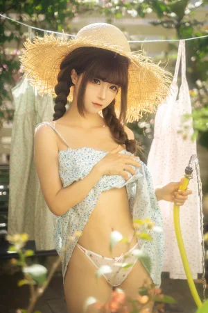 《晾衣服》｜蠢沫沫 · 88张写真