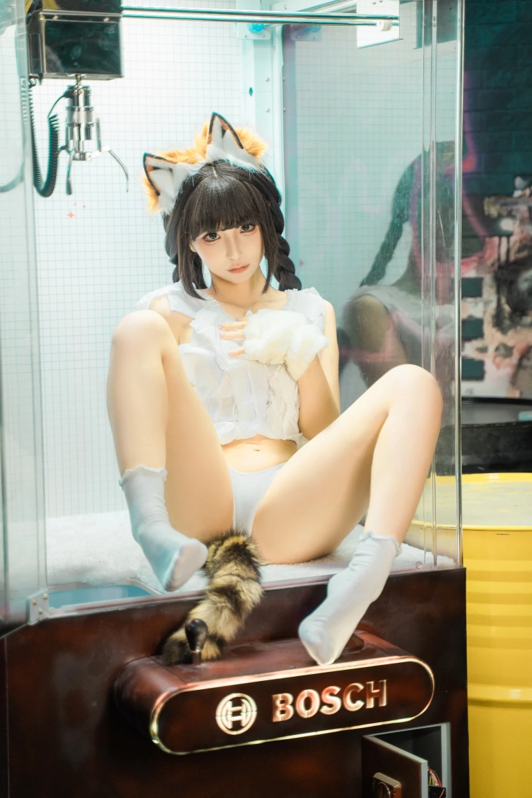 《娃娃机》｜蠢沫沫 · 85张写真