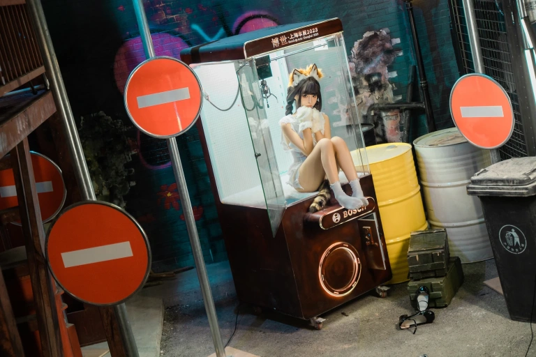 《娃娃机》｜蠢沫沫 · 85张写真