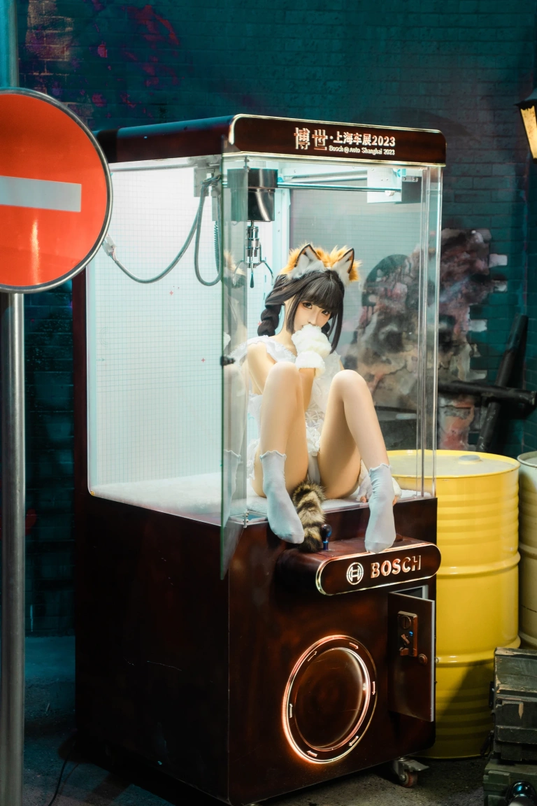《娃娃机》｜蠢沫沫 · 85张写真
