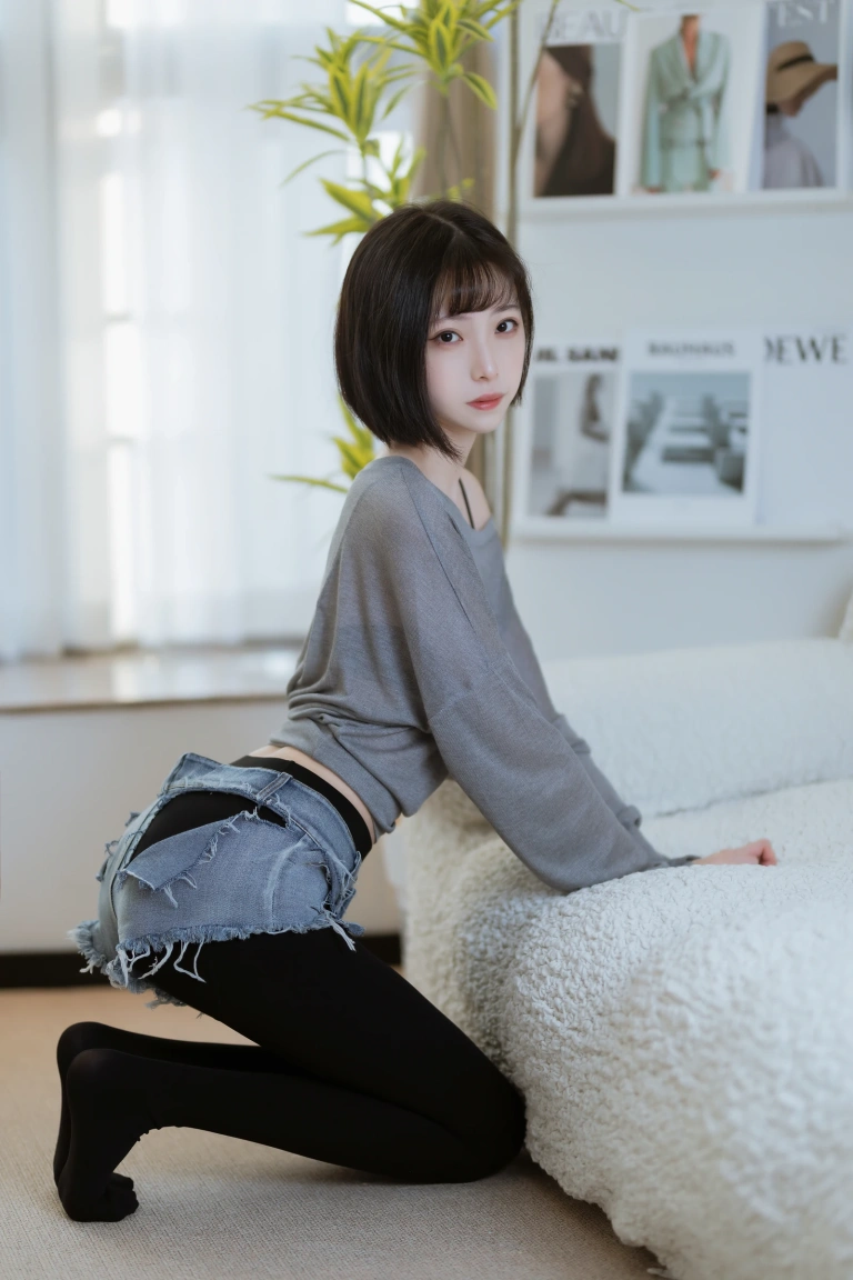 《半透毛衣》｜许岚 · 40张写真
