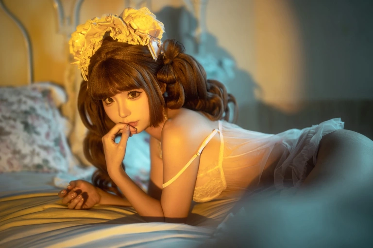 《二月T1订阅《橱柜》》｜蠢沫沫 · 32张写真