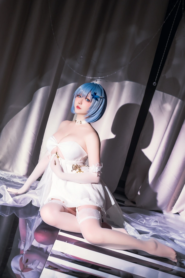《2024年08月计划D 恰巴耶夫礼服》｜星之迟迟 · 25张写真