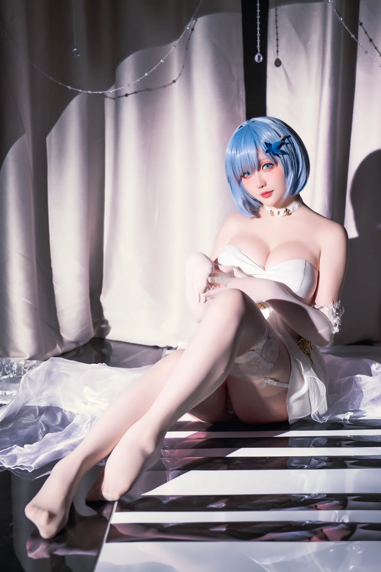 《2024年08月计划D 恰巴耶夫礼服》｜星之迟迟 · 25张写真