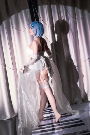 《2024年08月计划D 恰巴耶夫礼服》｜星之迟迟 · 25张写真