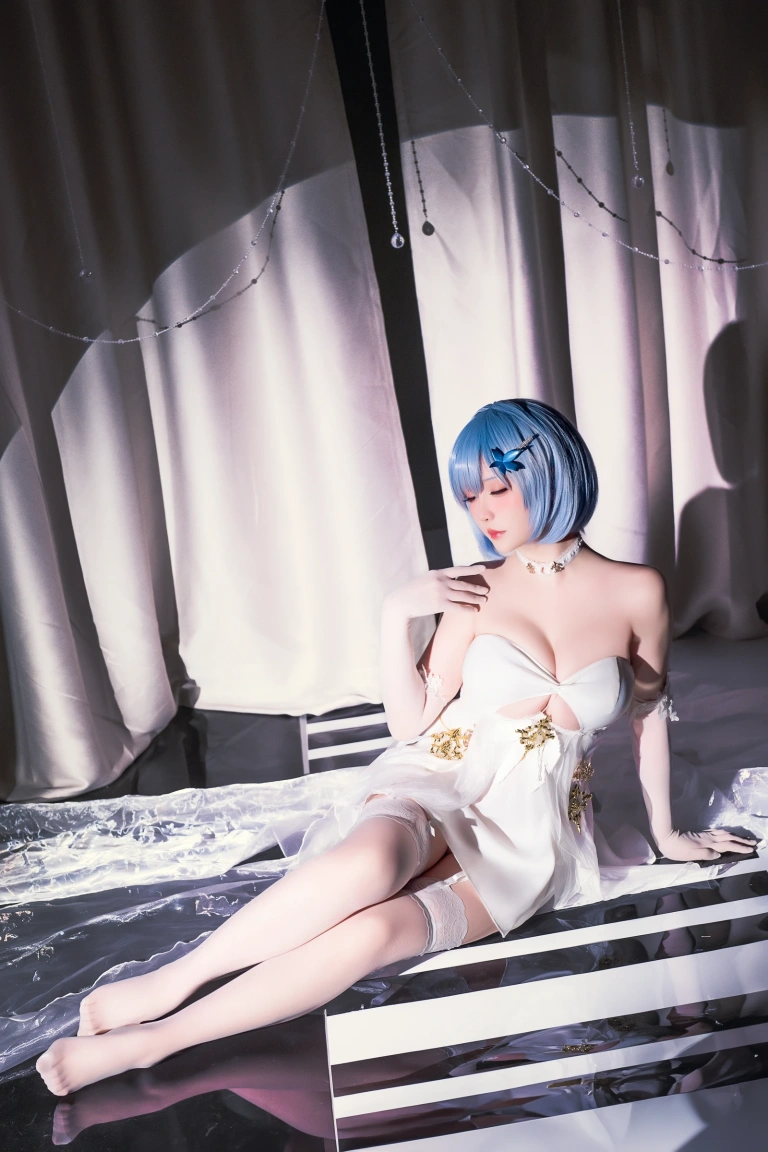 《2024年08月计划D 恰巴耶夫礼服》｜星之迟迟 · 25张写真