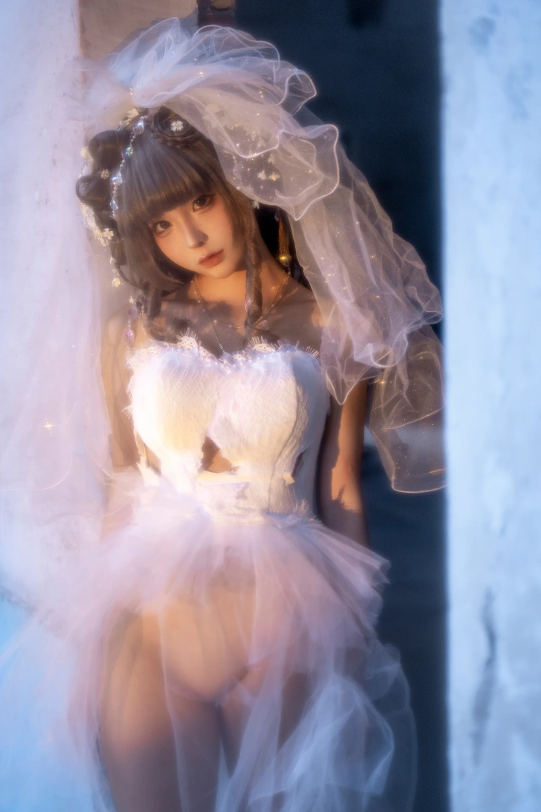《二月T3订阅《婚纱》｜蠢沫沫 · 61张写真