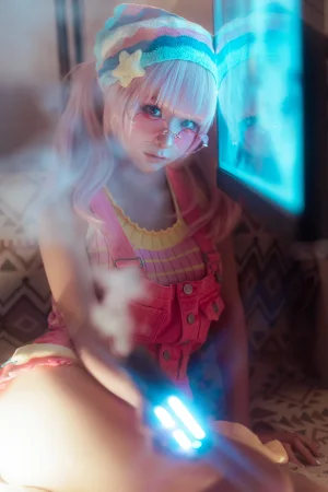 《二月T3订阅《烟》｜蠢沫沫 · 66张写真