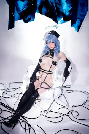 《碧蓝档案BA写真本《Erotopia》 天雨亚子》｜星之迟迟 · 60张写真