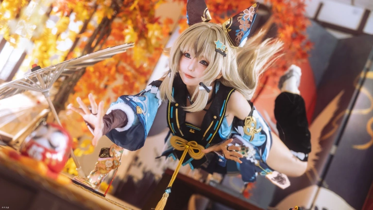 《二月T3订阅《绮良良》｜蠢沫沫 · 30张写真