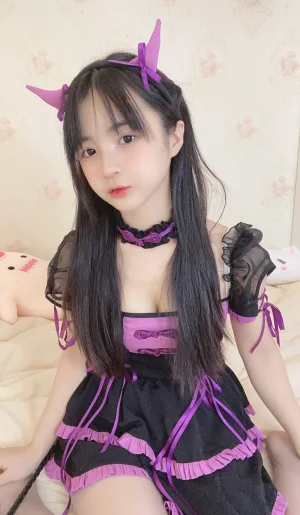 《万圣节小恶魔》｜桜井宁宁 · 43张写真