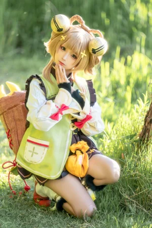 《二月T3订阅《瑶瑶》｜蠢沫沫 · 17张写真