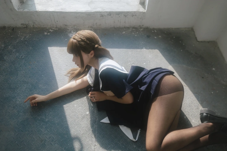 《二月T3订阅《午后》｜蠢沫沫 · 45张写真