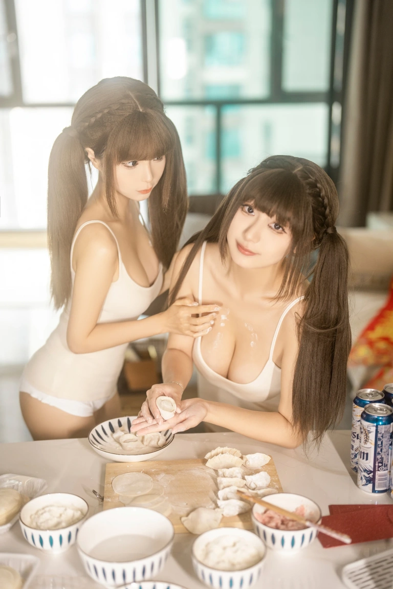 《双人新年贺岁》｜蠢沫沫&浅安安 · 103张写真