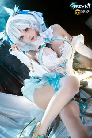 《三月T3订阅《萝姬改》》｜蠢沫沫 · 14张写真
