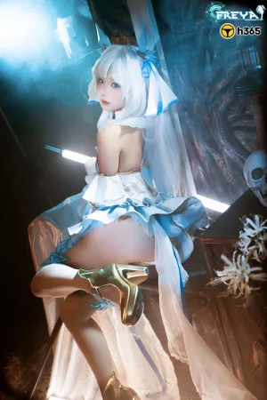 《三月T3订阅《萝姬改》》｜蠢沫沫 · 14张写真