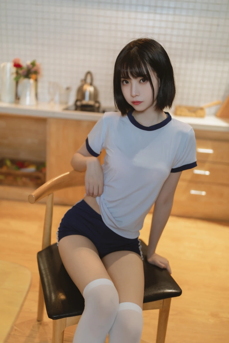 《放学回家》｜许岚 · 31张写真