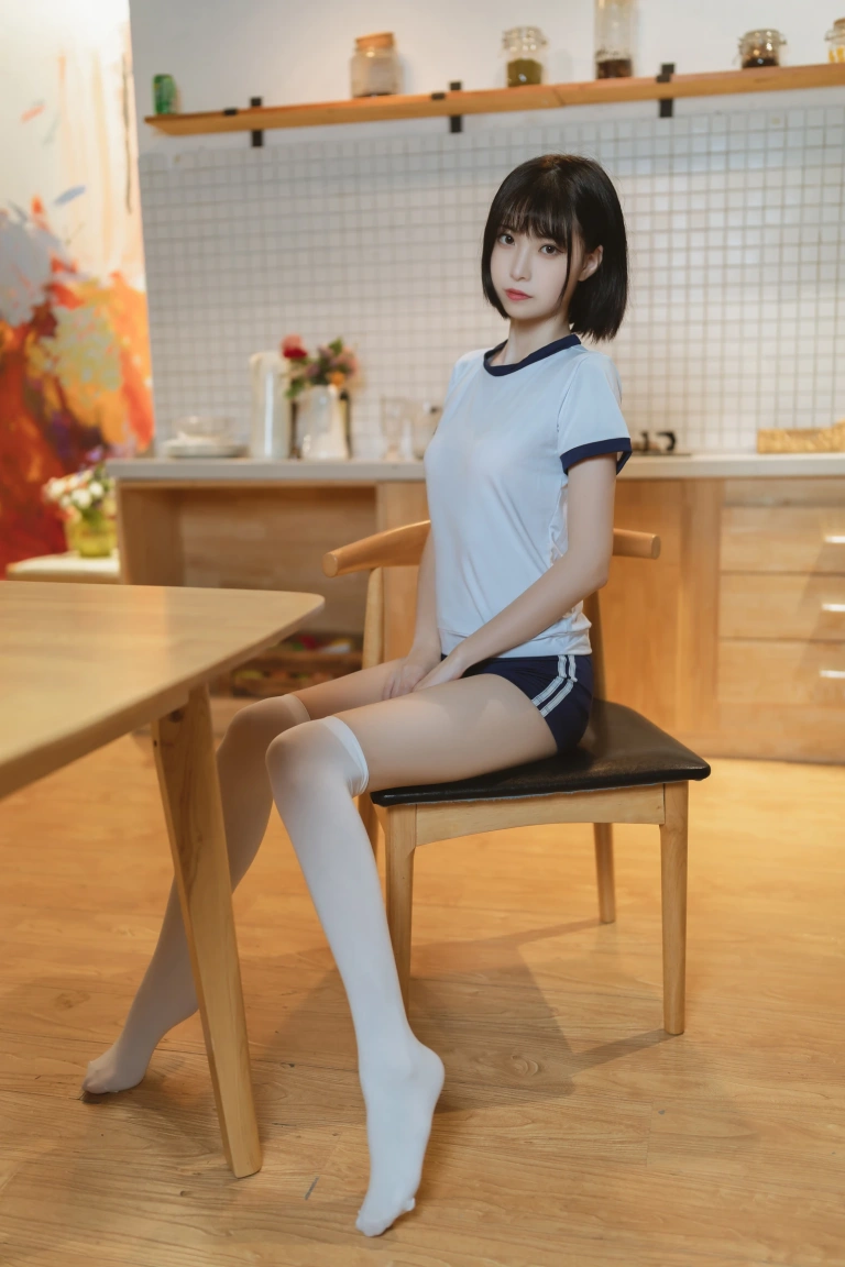 《放学回家》｜许岚 · 31张写真